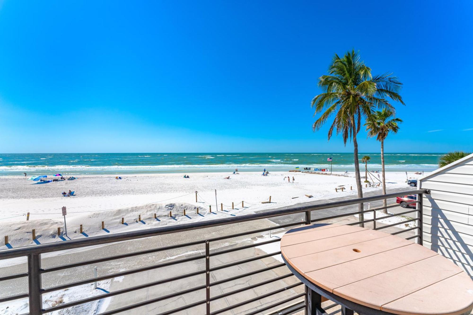 Fanta-Sea | 55 Beach Road Siesta Key Exterior photo